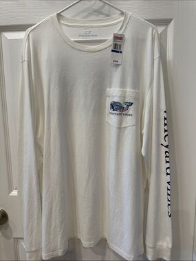 Vineyard Vines Men's Long-Sleeve Pocket Tee White with Multicolor Whale size XL